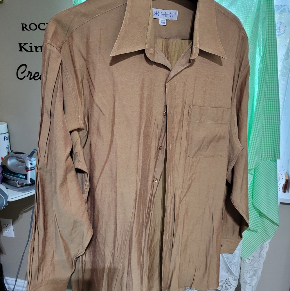 (2335) Perry Ellis ,Portfolio Mens Dress, Button Down Shirt 17-1/2 (34-35)  Gold